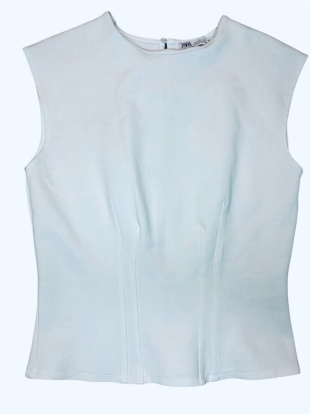 sleeveless top white small